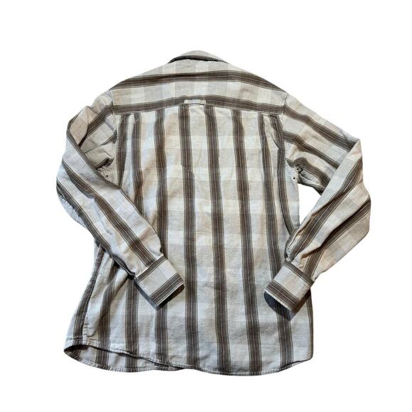686 Long sleeve, button down, stripedd shirt, size Medium, 100% cotton, - Picture 2 of 11